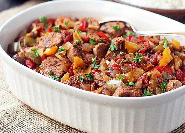 SLOW COOKER SAUSAGE AND PEPPERS