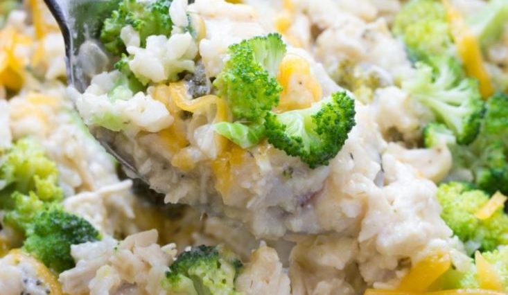 Slow Cooker Chicken, Broccoli and Rice Casserole