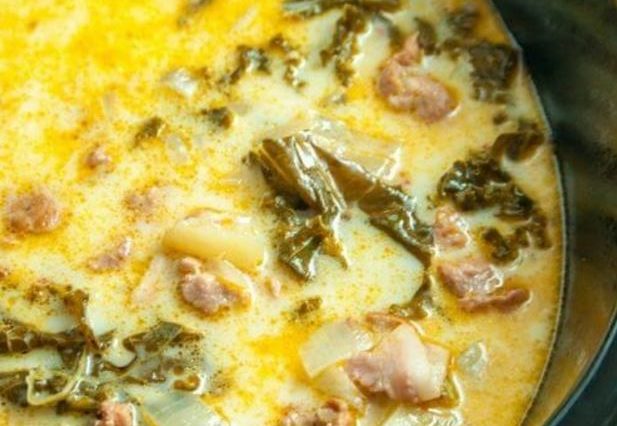 SLOW COOKER ZUPPA TOSCANA