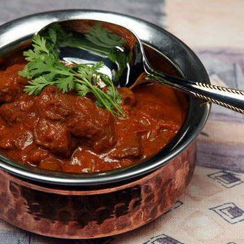 Slow Cooker Easy Beef Curry