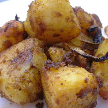 Slow Cooker Bombay Potatoes