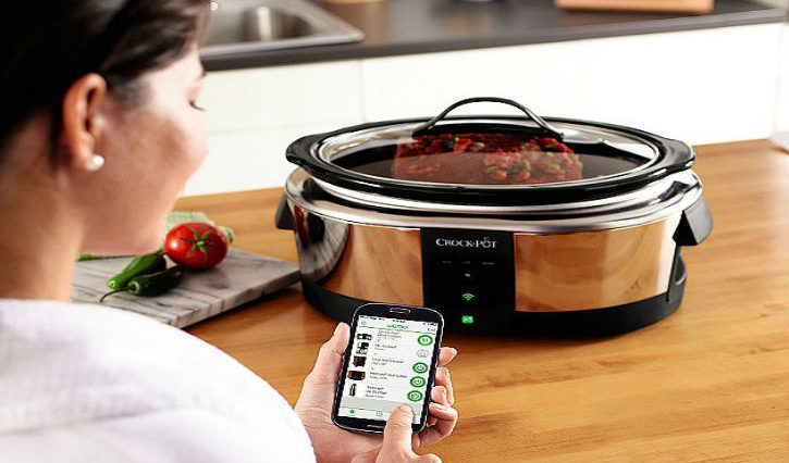 12 Genius Tips Everyone With a Slow-Cooker Needs to Try