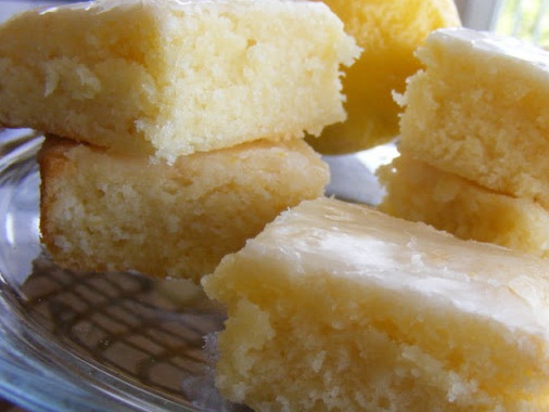 LEMON BROWNIES