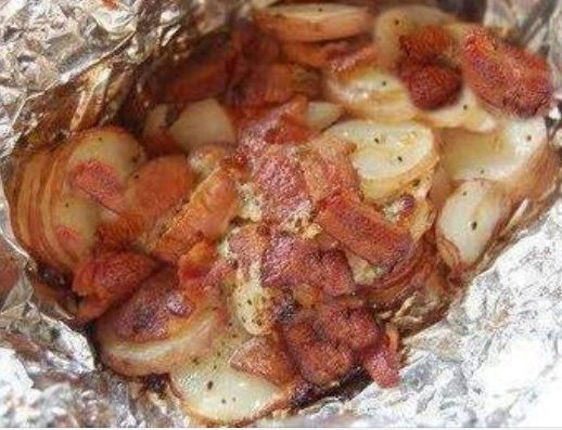 Best Bacon & Onion Foil Packet Potatoes