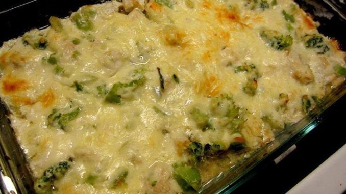 Chicken and Broccoli Cheesy Casserole – Low Carb Recipe