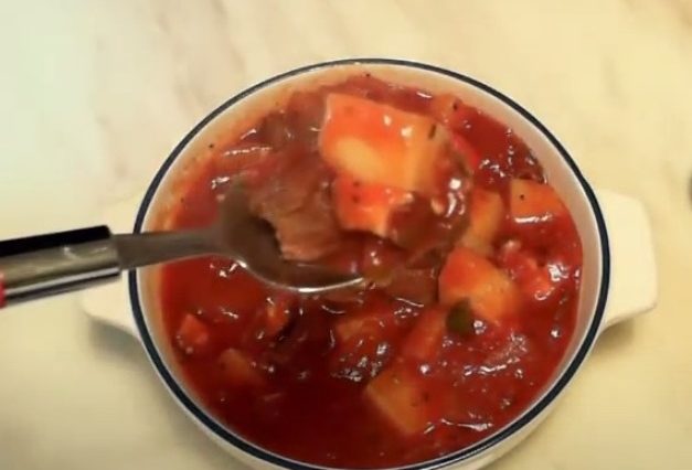 Slow Cooker Chunky Beef & Potato Stew Recipe